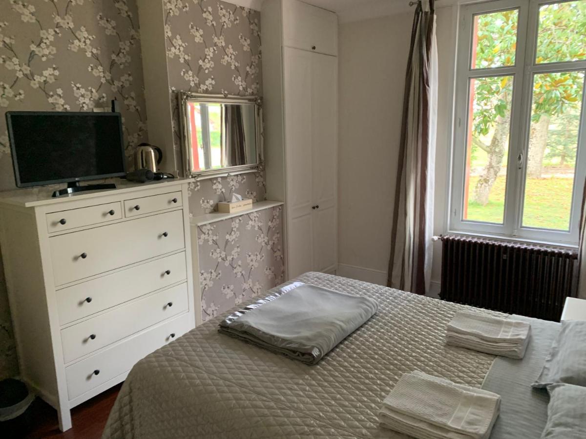 Bed and Breakfast Le Pontet Miramont-de-Guyenne Exterior foto