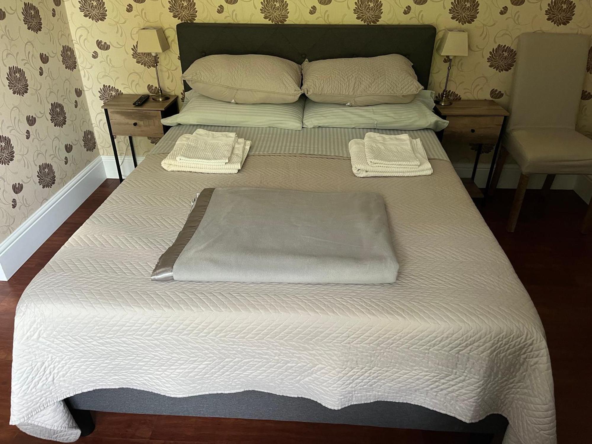 Bed and Breakfast Le Pontet Miramont-de-Guyenne Exterior foto